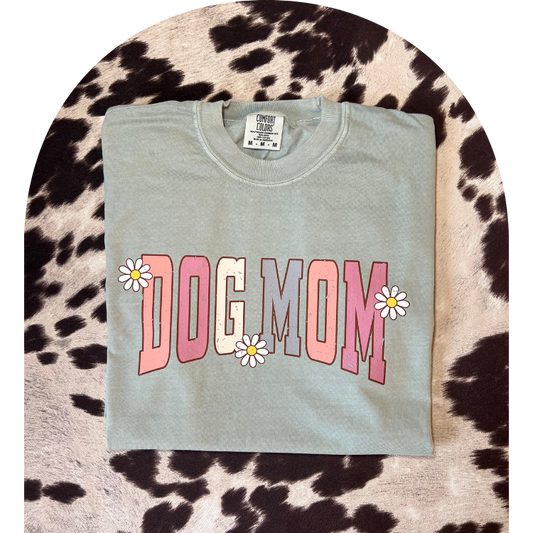 Dog Mom Tee